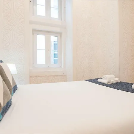 Baixa Modern Three-bedroom - By Lu Holidays リスボン