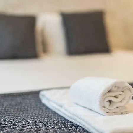 Baixa Modern Three-bedroom - By Lu Holidays リスボン