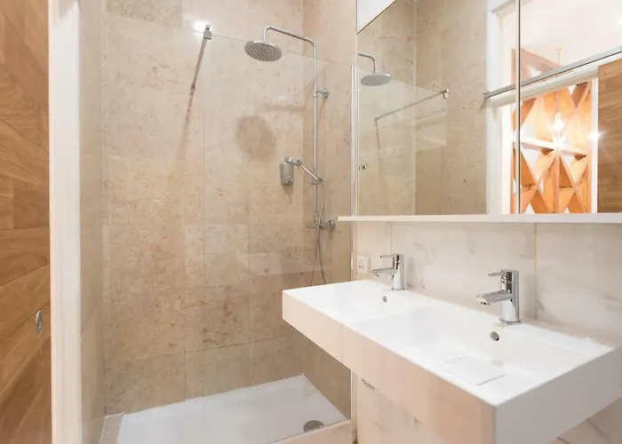 公寓 Baixa Modern Three-bedroom - By Lu Holidays